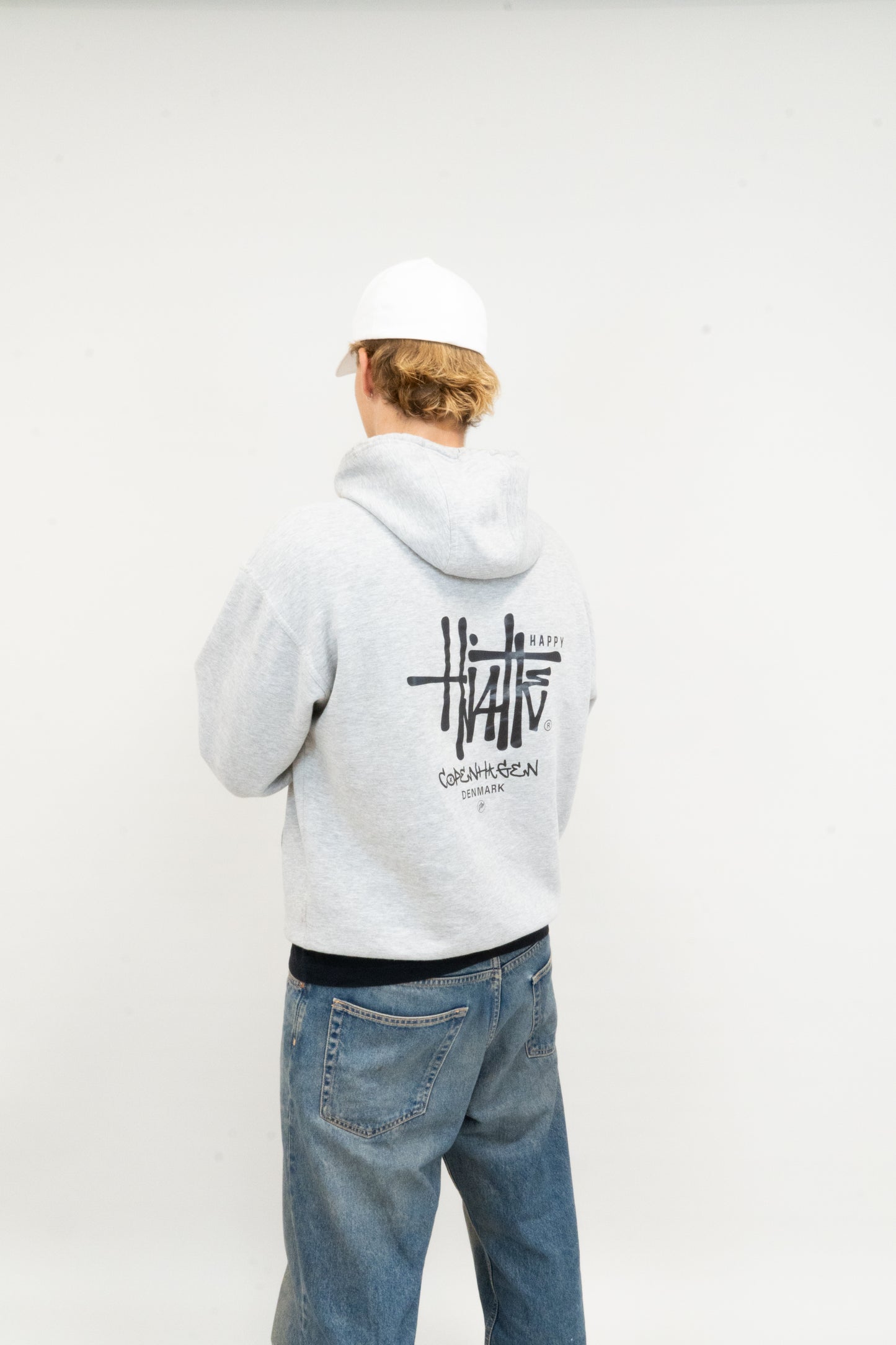 Grå Happyhjalte hoodie